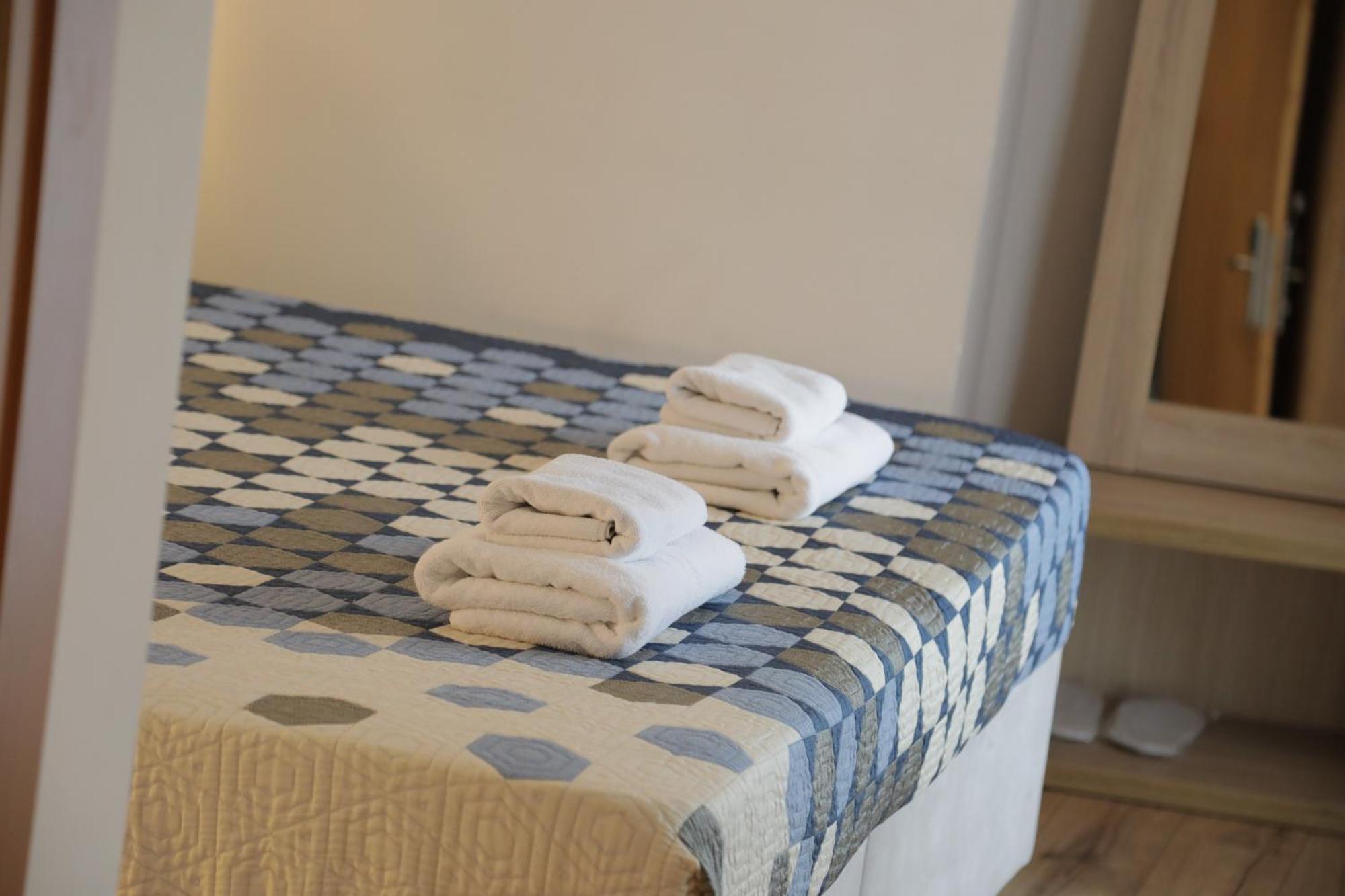 Oda Hotel Tirana Eksteriør billede