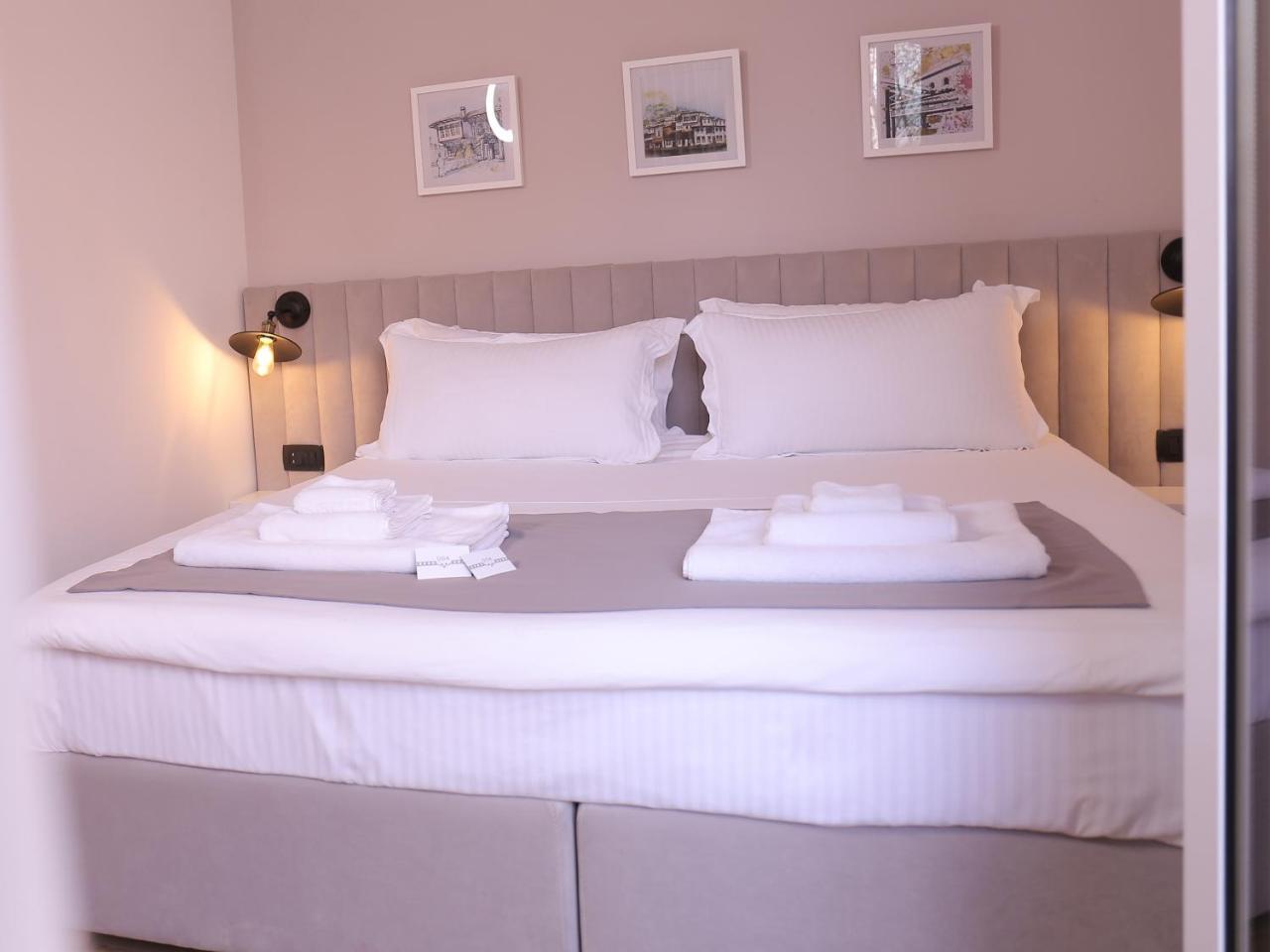 Oda Hotel Tirana Eksteriør billede